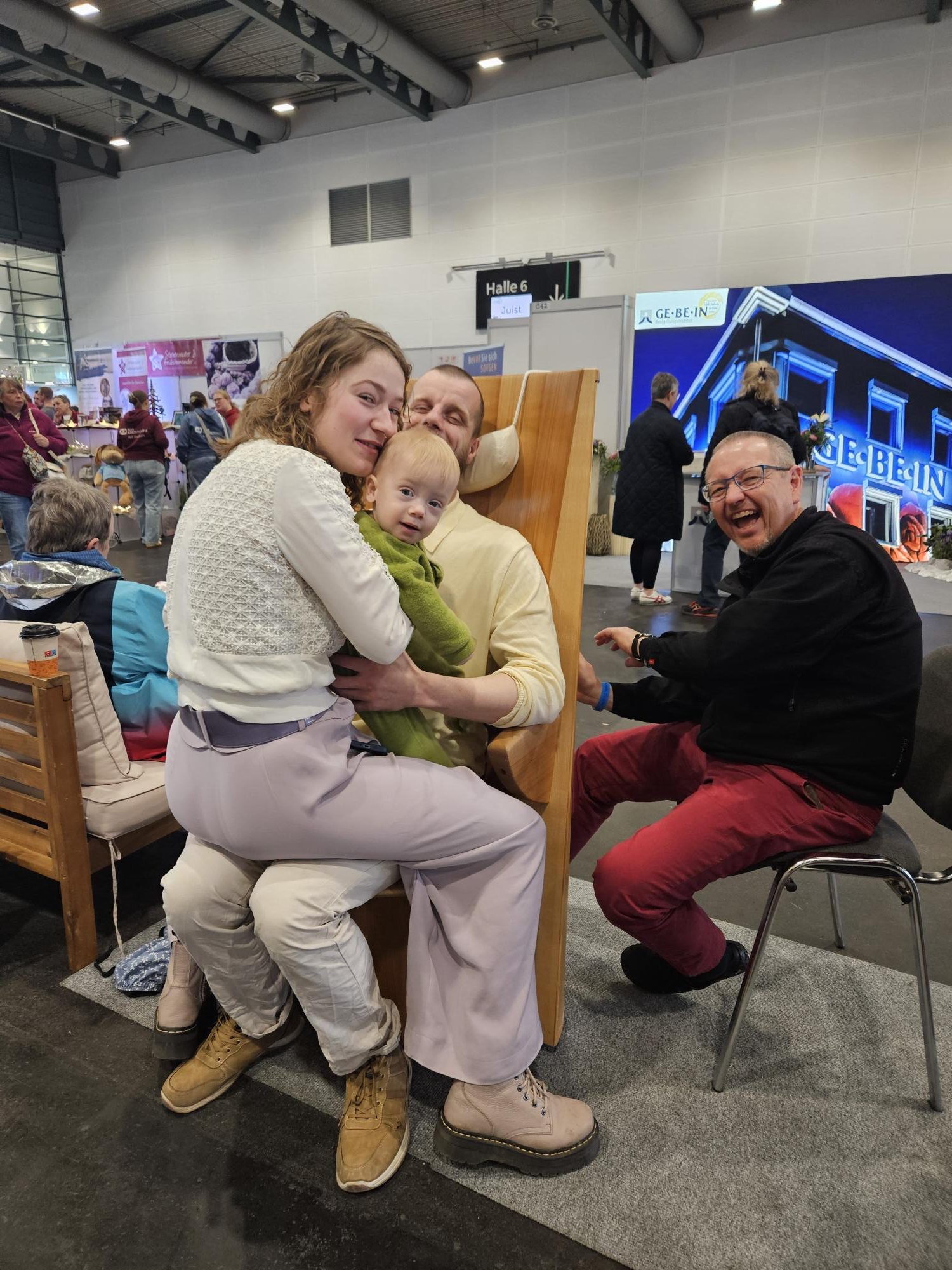 Wandhalterung für Körpertambura