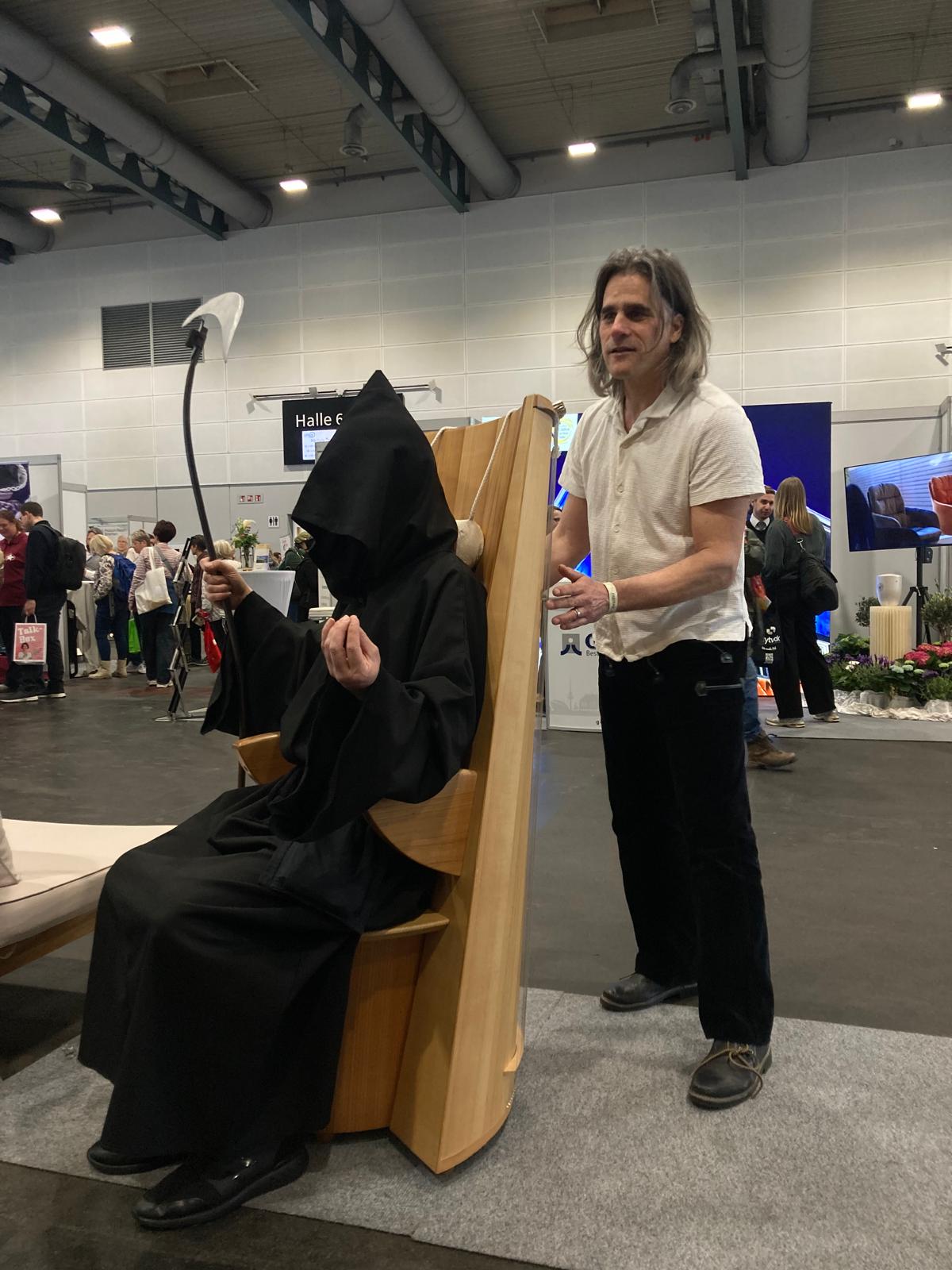 Wandhalterung für Körpertambura