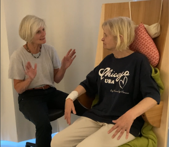 Klangstuhl in der Schmerztherapie